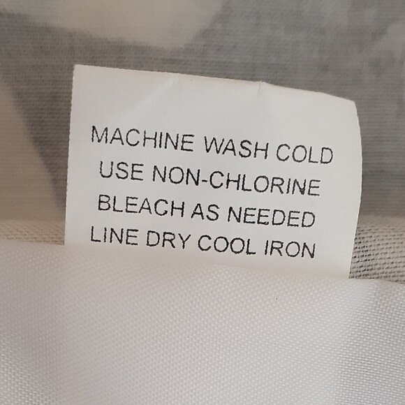 NOTATIONS 3/4 Sleeve, Short Floral Jacket; Black/White; Size PM - Picture 6 of 6